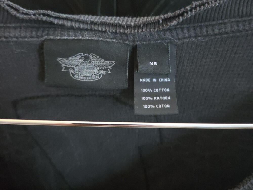Harley‑Davidson Black Crewneck Shirt with Winged Skull Graphic - Picture 5 of 6